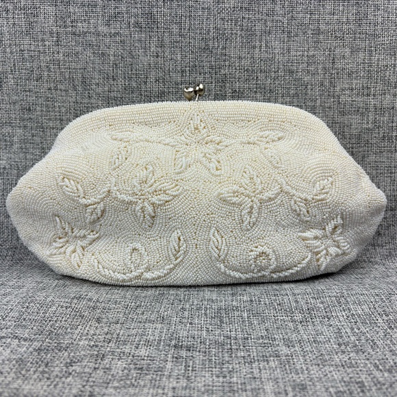 La Regale Italian Beaded Ivory Clutch Vintage Made in Japan Evening Bag Formal - Picture 1 of 17